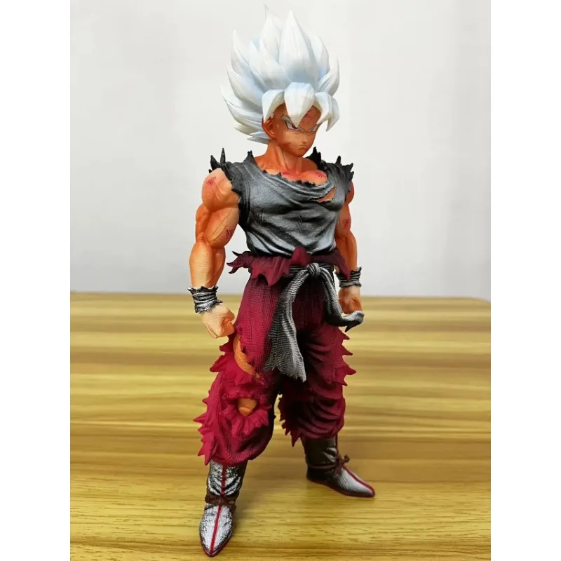 Duże potwory w serii Energy bu, winylowe pluszaki, zawieszki, pudełka, figurki z zakrytymi twarzami, breloczki, prezenty.