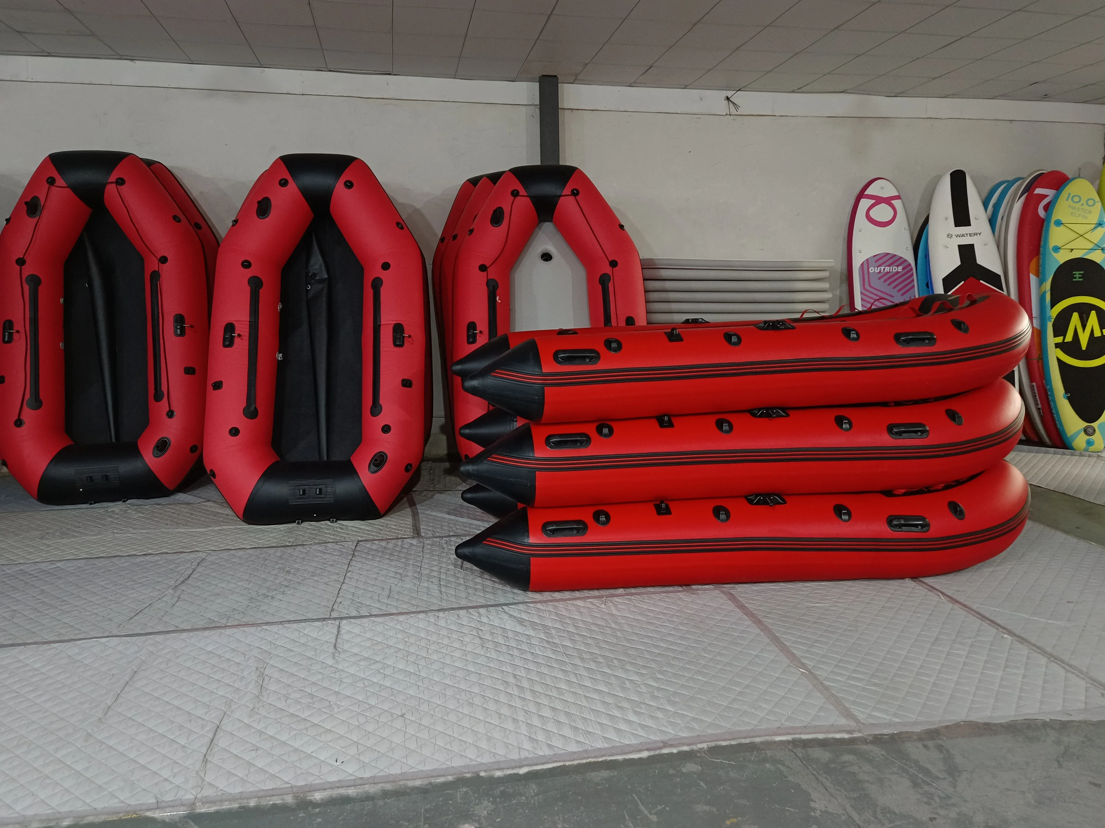 Inflatable Fishing Boats Canoeing Portable Inflat Boat Drifting Fishing Air Dinghy Inflatable Paddle Boat with Paddles and Pump