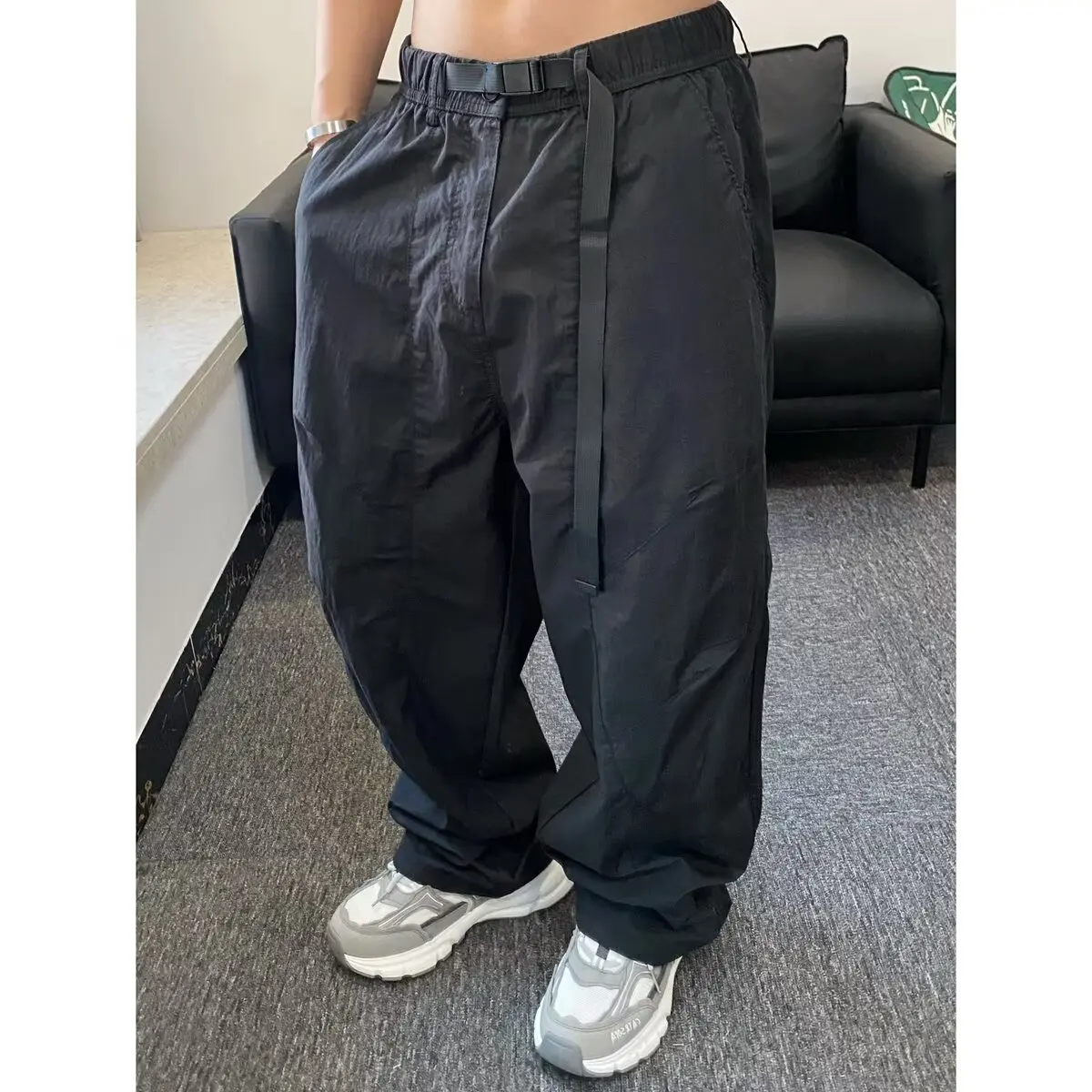 New Mountain-Style Outdoor Pants For Men, Functional, Lightweight, Solid Color, Loose-Fitting, Casual
