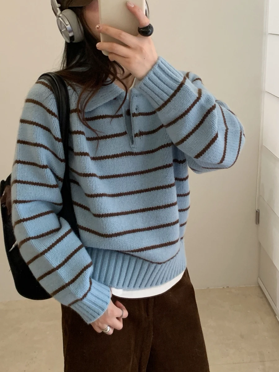 เสื้อกันหนาวผู้หญิงแบบมีฮู้ด ลายทาง ติดกระดุม ดีไซน์เกาหลี ให้ความอบอุ่น สไตล์น่ารัก ทันสมัย ช่วยให้ดูอ่อนวัย