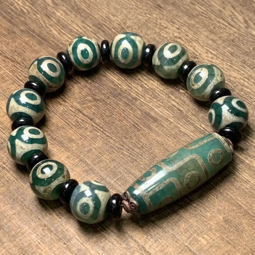 Tibetan boutique green agate three-eye nine-eye dzi beads bracelet bracelet ethnic style genuine popular old agate bracelet