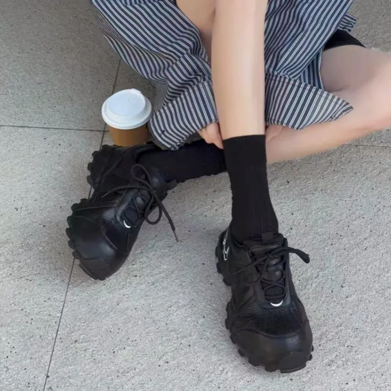 أحذية رياضية غير رسمية عصرية ومتعددة الاستخدامات للنساء للخريف والشتاء أحذية عصرية برباط لزيادة الارتفاع #3