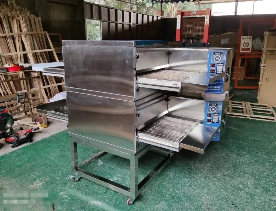 Commercial Gas Pizza Conveyor Oven Stainless Steel Tunnel Belt Baking Machine for Restaurant Burger Shop Kitchen Appliance
