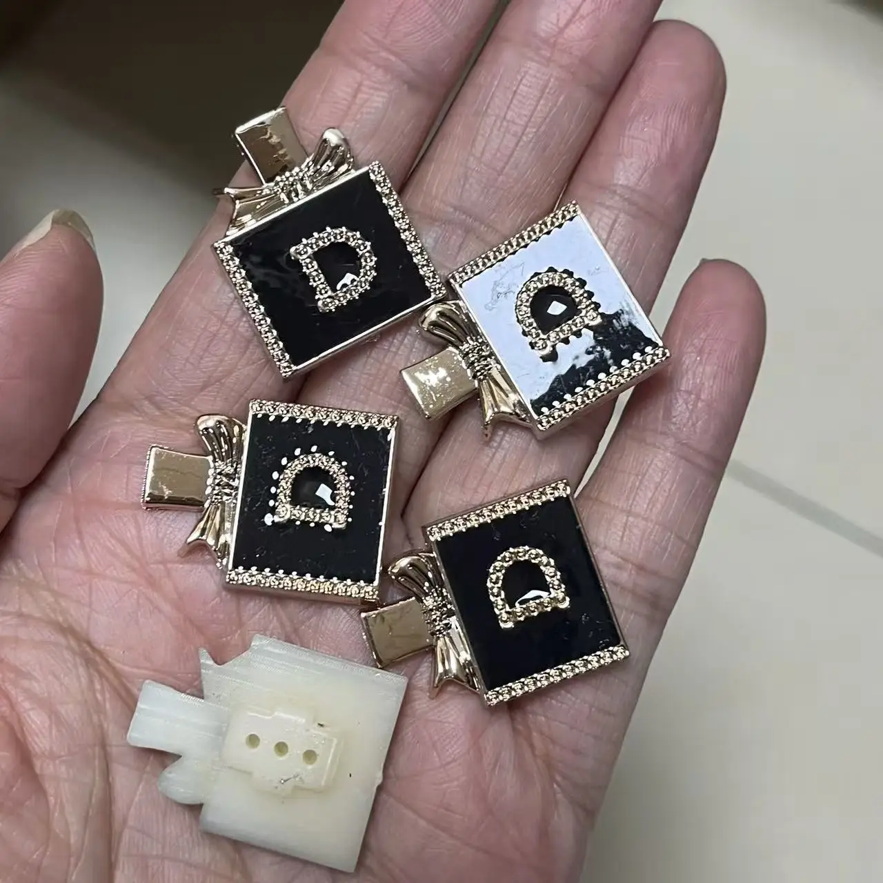 10PCS Resin Luxury Designer Bag Valentine's Day Lip Lipstick Junk Phone Case Ipadcase Decoration Charm Kawaii Diy Crafts