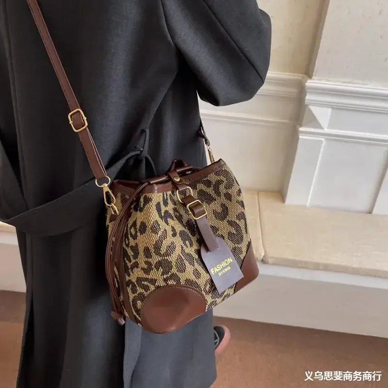 Leopard Small PU Leather Women Bucket Crossbody Bags 2024 Fall Designer Shoulder Bag Luxury Brand Ladies Handbag Lady Trend Tote