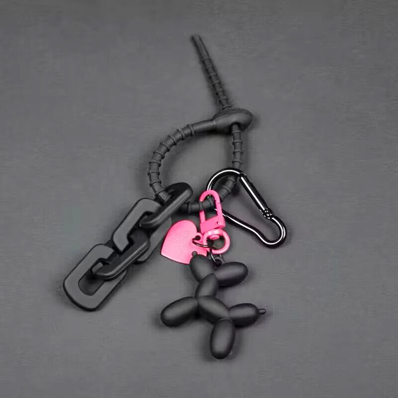 Dark Punk Balloon Dog Resin Key Chain Cartoon Black Heart Chains Keyring Car Bag Phone Pendant Keychain for Women Couple Gifts