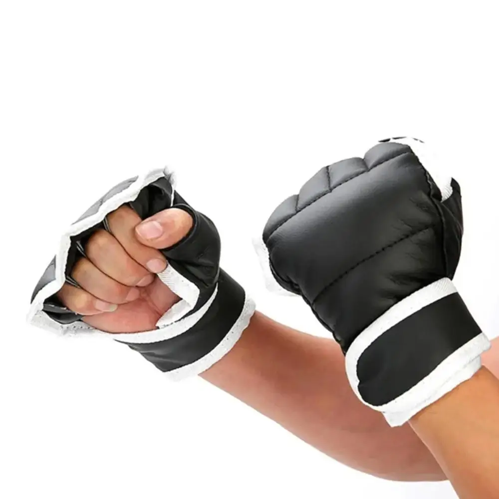 Guantoni da boxe mezze dita in pelle PU traspirante combattimento Kick Boxing Karate Muay Thai guanti da allenamento per bambini uomini C6Z0