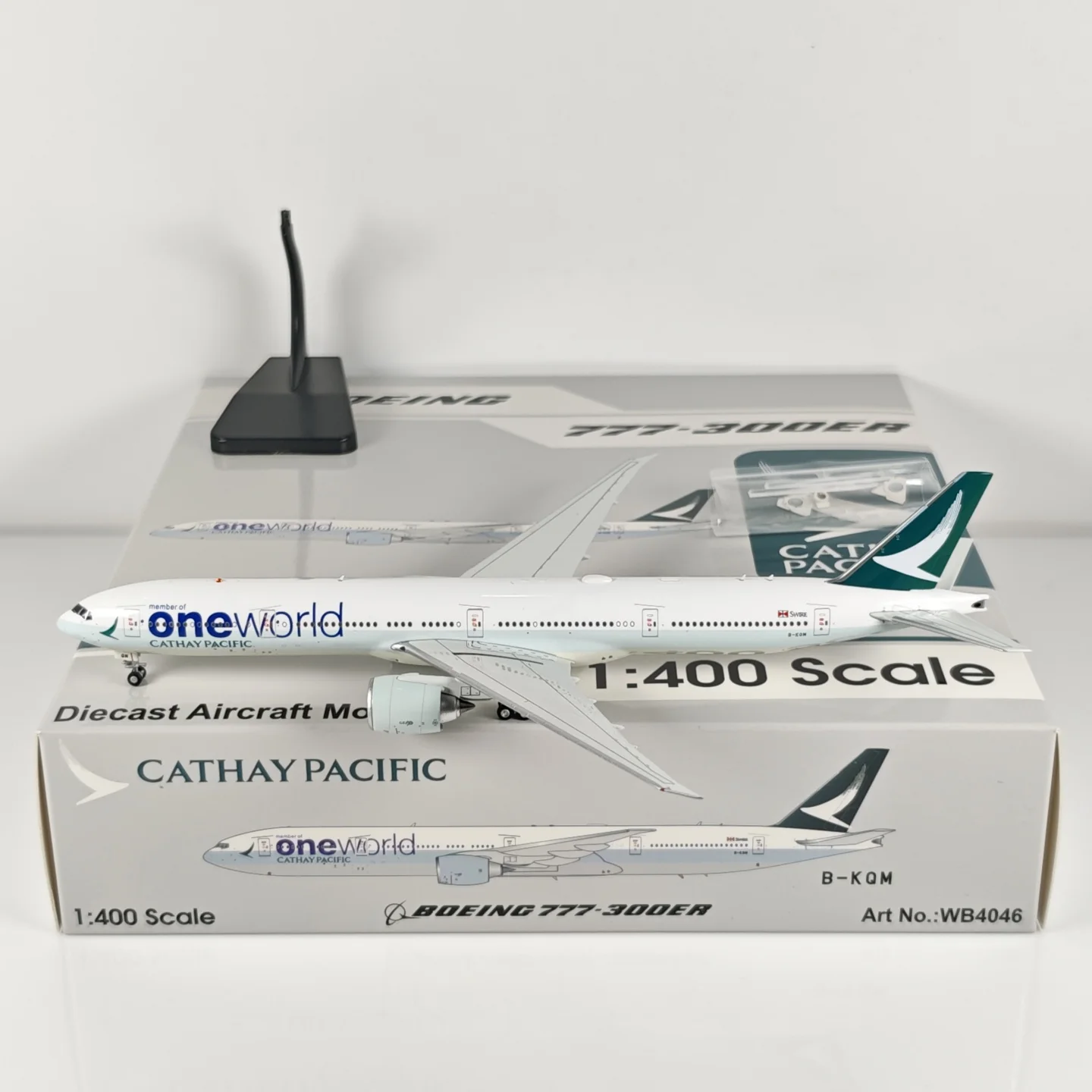 

Aviation 400 hay B777300ER BKQM BKQZ Alloy Airplane Model Finied Product Collectible Sc Model Aircrt