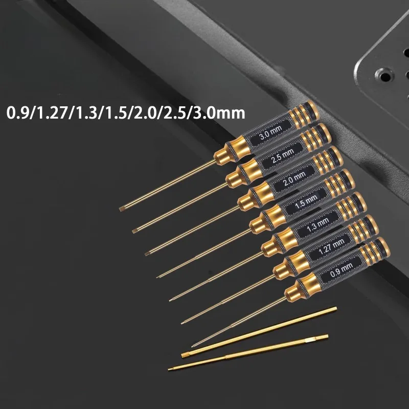 

Набор из 7 предметов с золотой круглой ручкой и шестигранным внутренним углом с титановым покрытием. Набор стальных шестигранных отверток 0,9/1,27/1,3/1,5/2,0/2,5.