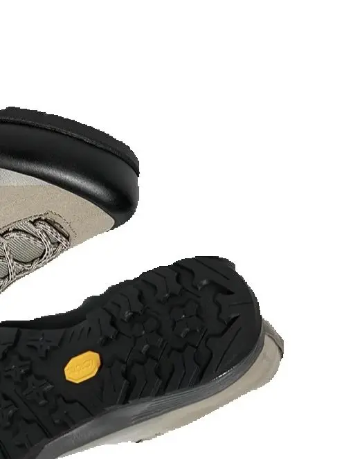 รองเท้าเดินป่า รองเท้าเดินเขา รุ่นใหม่ ปี 2025 ลดราคาช่วงซัมเมอร์ ระบายอากาศได้ดี ทนทาน เหมาะสำหรับมืออาชีพ คุณภาพดีเยี่ยม