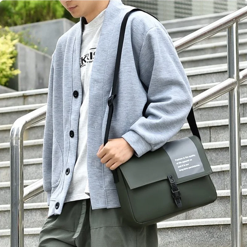 

Classic Elegant Leather Messenger Bag For Women Tote Style Handbag With Shoulder Strap Designer Brand Luxury Make