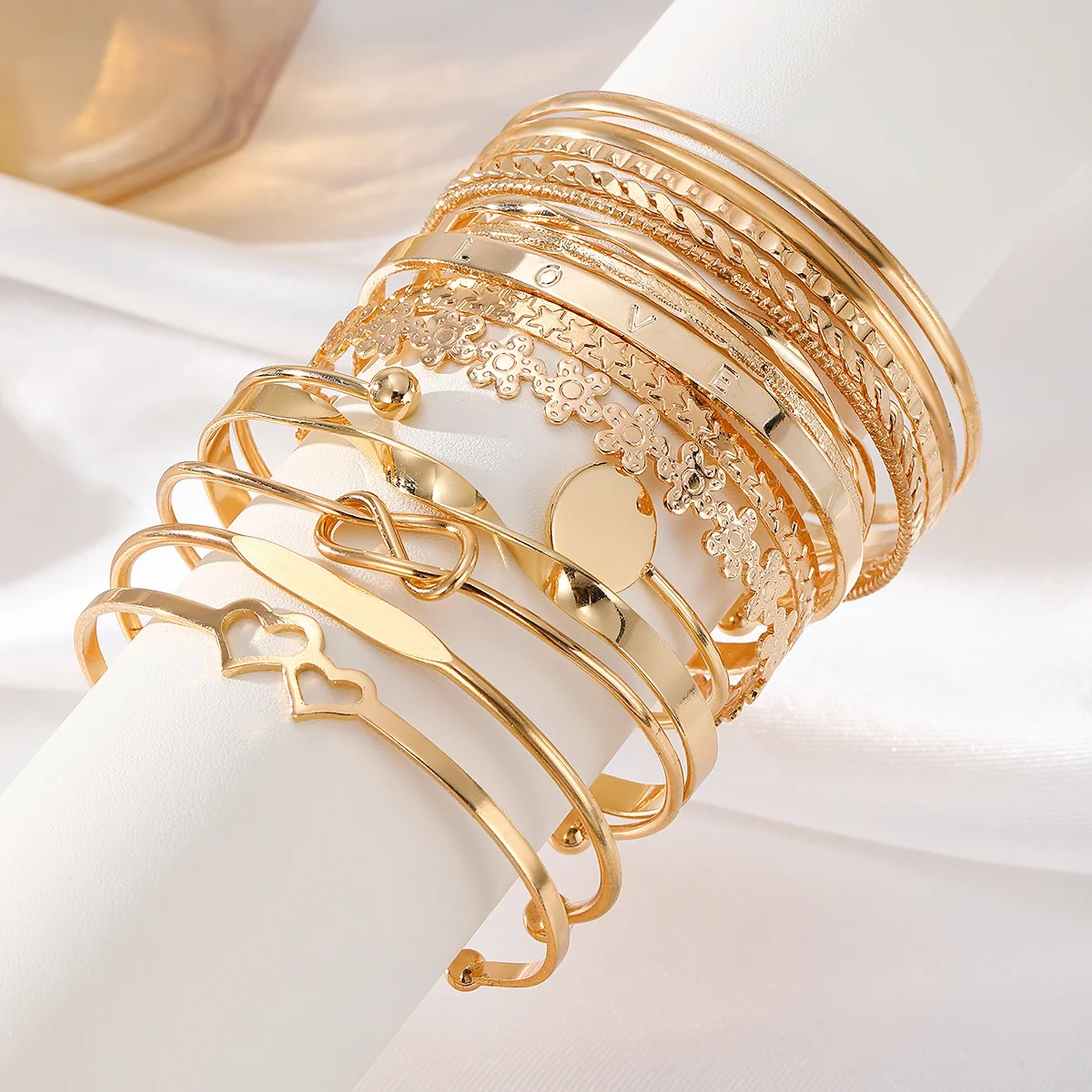 15 stks Boheemse Punk Hart Bloem Armbanden Set voor Vrouwen Elegant Minimalistisch Geometrisch Patroon Ontwerp Manchet Armbanden Pols Sieraden