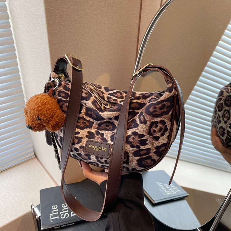 

Новая женская сумка для пельменей с леопардовым принтом, однотонная модная сумка на плечо, универсальная многофункциональная холщовая сумка