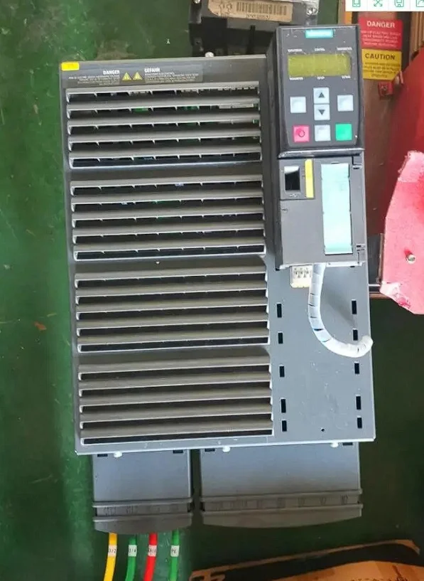 6SL3224-0BE33-0UA0 Used in good condition
