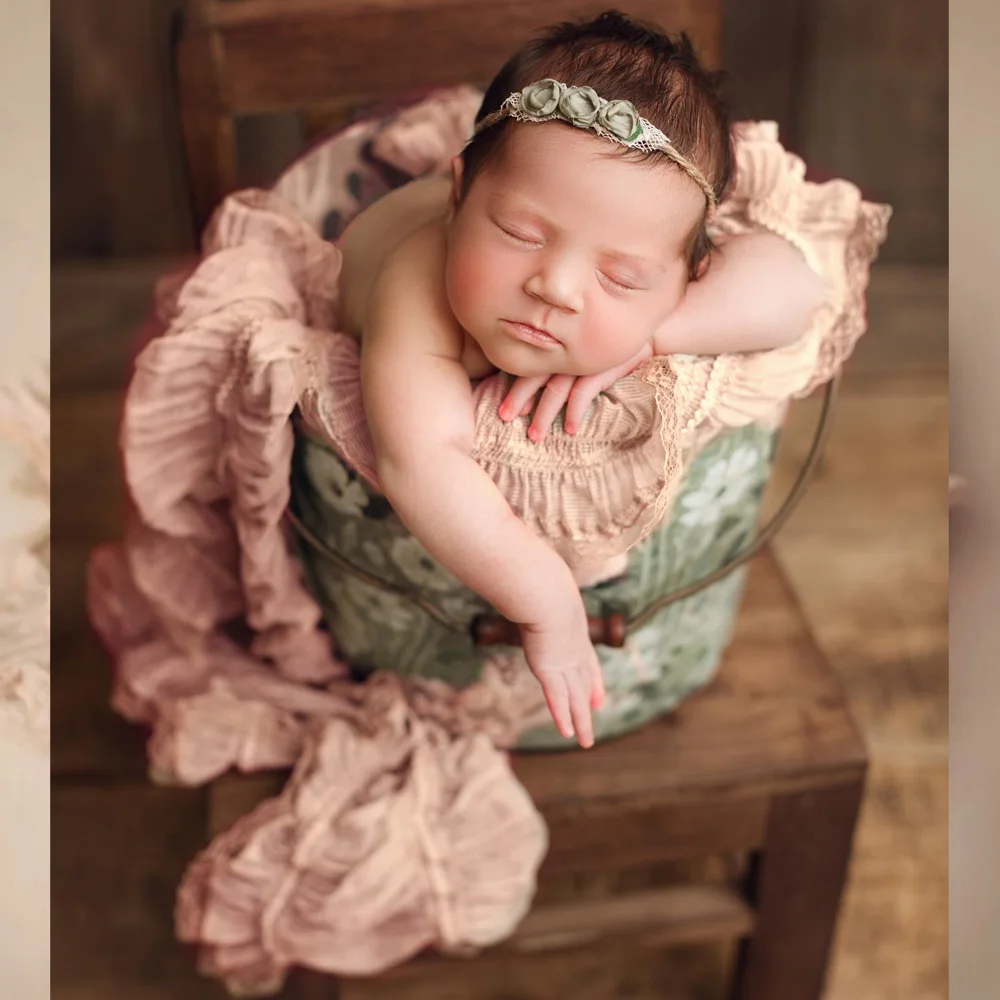 Newborn Props For Photography Pleated Chiffon Lace Edge Baby Wraps Shoot Studio Accessories Background Waddling Blanket