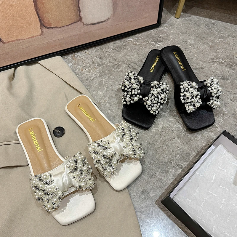 2024 NEW Fashion Comfort Casual Simple Women's Shoes Open Toe Round Toe Summer Beach Slippers Women's Solid Bow Diamond Sandals