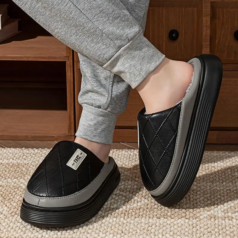 Herrenmode PU-Leder Fleece-gefütterte Hausschuhe Winter Innen- und Außenbereich Wasserdichte Rutschfeste Schuhe Weiche Leichte EVA-Hausschuhe – Detail 5