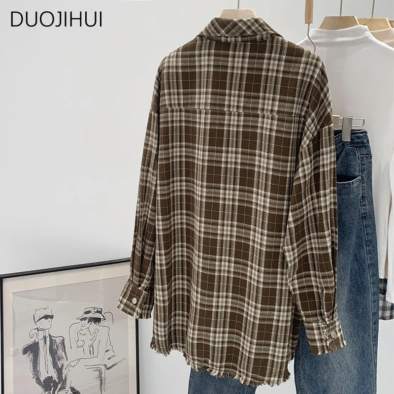 DUOJIHUI-Chemise classique à manches longues pour femme, vêtement simple et décontracté, à carreaux, vintage, pour document d'abonnés, à la mode, automne