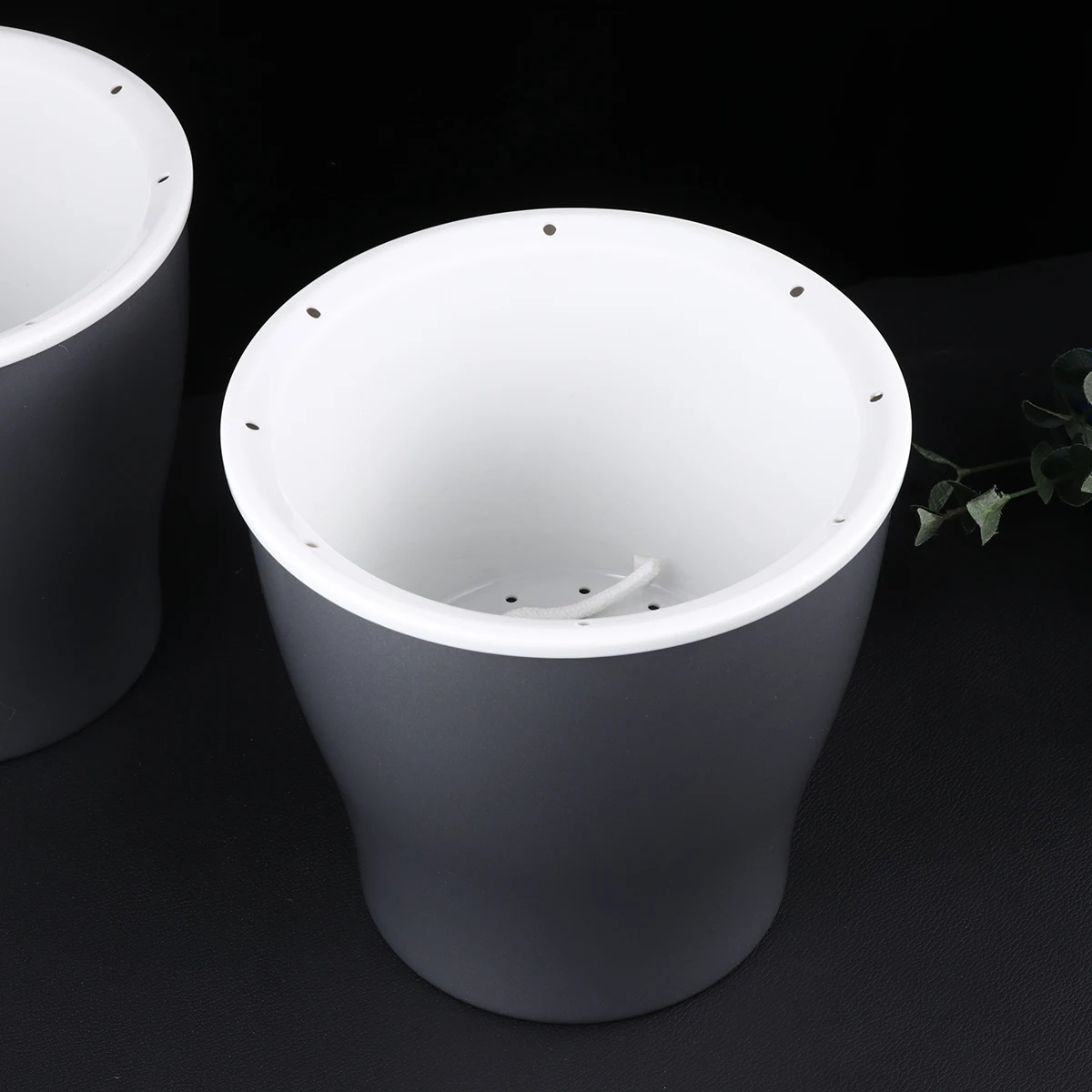

High Strength Plastic Plant Holder Self Watering Flowerpot Gardening Tool For Plants Decor