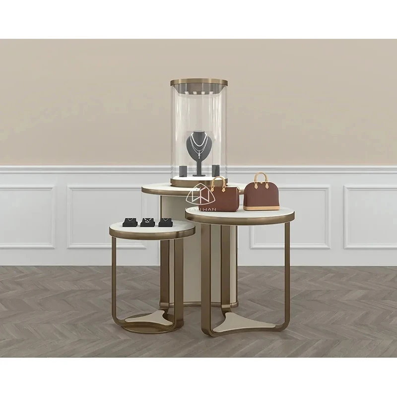 

Мебель на заказ: дизайн интерьера, мебель для ювелирных магазинов, декоративная мебель, панорамные витрины.