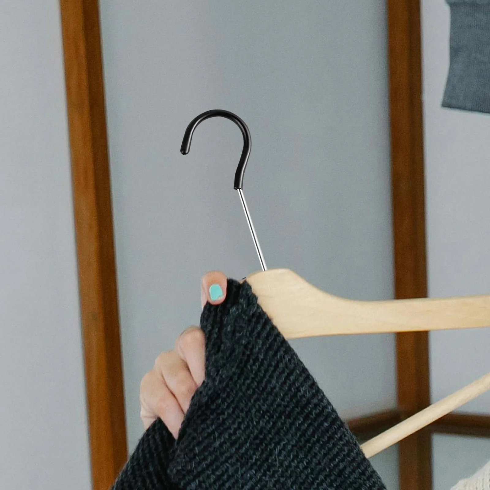 

50pcs Clothes End Caps Non-Slip Protective Tips For Hanger Hooks Anti-Scratch Cover Easy Install Wire Hanger Protector Hook