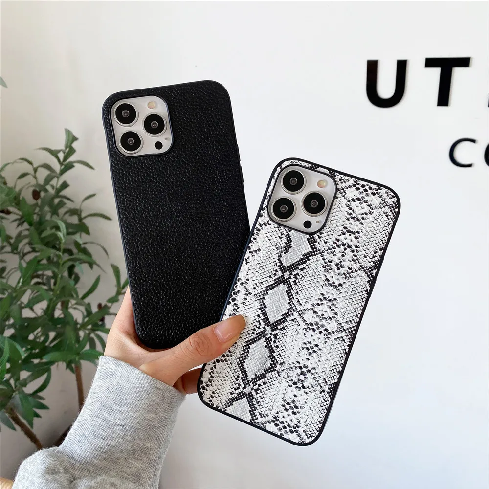 Luxury brand 3D sexy leopard snake crocodile skin phone case suitable for iPhone 16 15 14 13 12 Pro XS MAX XR 7 8 plus case