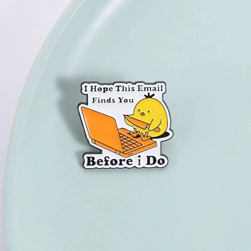 Fun Working Knife-Carrying Yellow Duck Pendant Cartoon Email English Slogan Badge Backpack Clothing Accessories