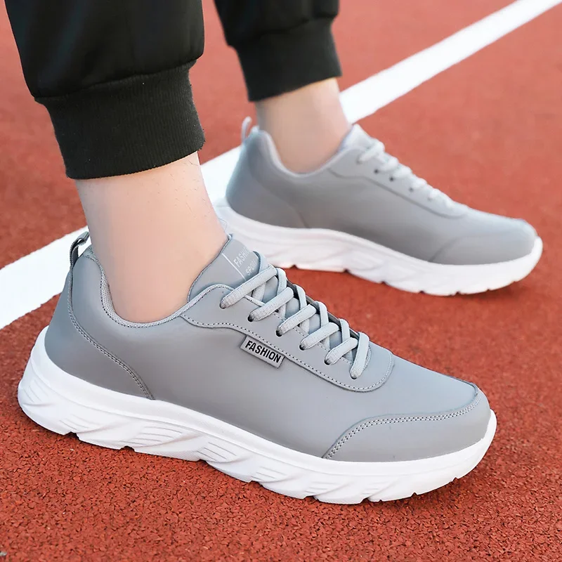 Men's Running Shoes Black PU Upper Flat and Comfortable Walking Shoes Lightweight and Wide Footed Casual Sports Leather Shoes