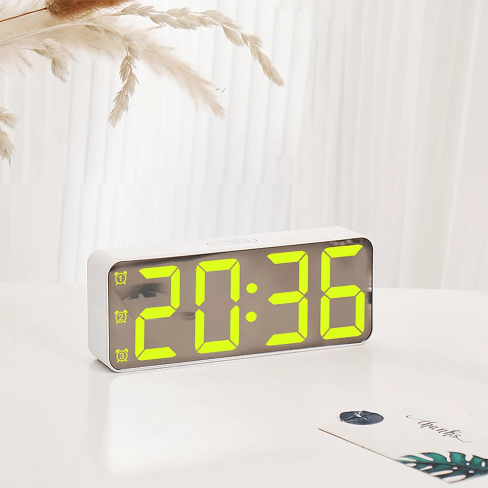1 Piece Digital Alarm Clock Large Display Dimmer Volume For Bedroom Heavy Sleepers Home Electrical Supplies