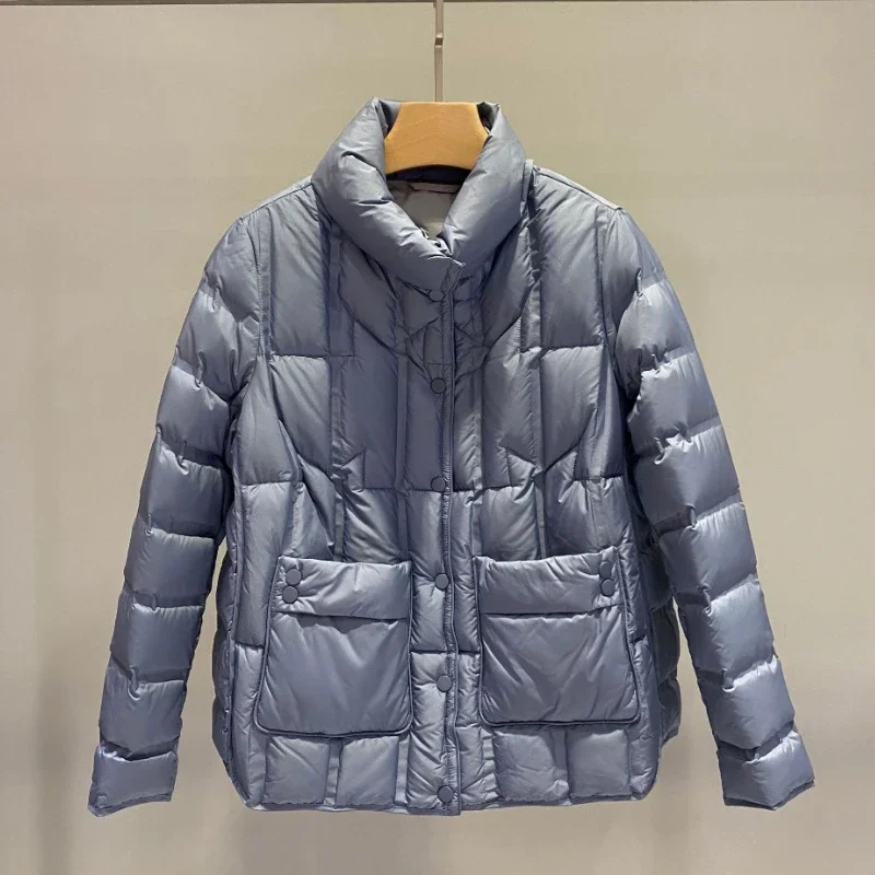 2025 المرأة الجديدة الشتاء 90% الأبيض بطة أسفل معطف عادية ضوء سترة منفوخة الإناث قصيرة واحدة الصدر الدافئة باركرز