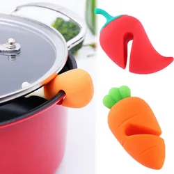 Raise The Lid Anti-overflow Device For Boiling Soup Carrot Pepper Chicken leg Shape Silicone Tools Home Reusable Cooking Tools