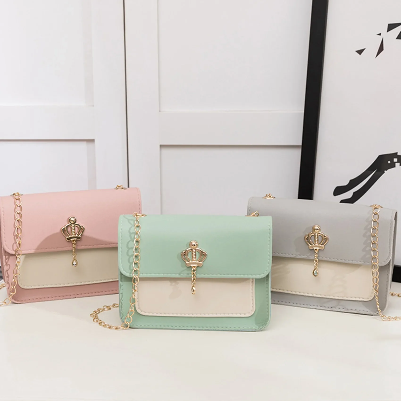 Korean Classic Cover Crown Shoulder Small Square Bag Chain Single Shoulder Crossbody Mobile Phone Bag