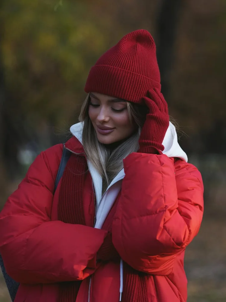 

Шикарное красное хлопковое пальто с капюшоном, женское однотонное пальто с воротником-стойкой, длинными рукавами и карманами на молнии, теплая куртка, женские новые зимние повседневные уличные пальто