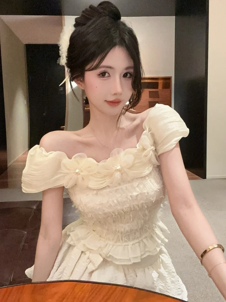 

Fashionable Pure Desire Embellished 3D Floral Lace Trim One Shoulder Slim Fit Top And Short Skirt Set Women's Korean Style Co...