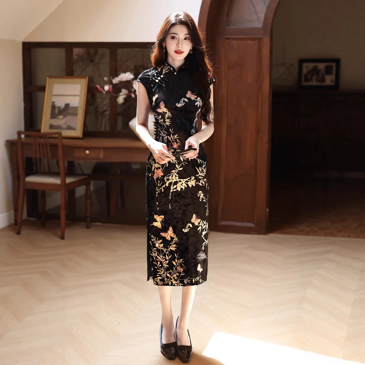 

Бархатное платье-ципао без рукавов в китайском стиле для молодых женщин, золотистое, из велюра