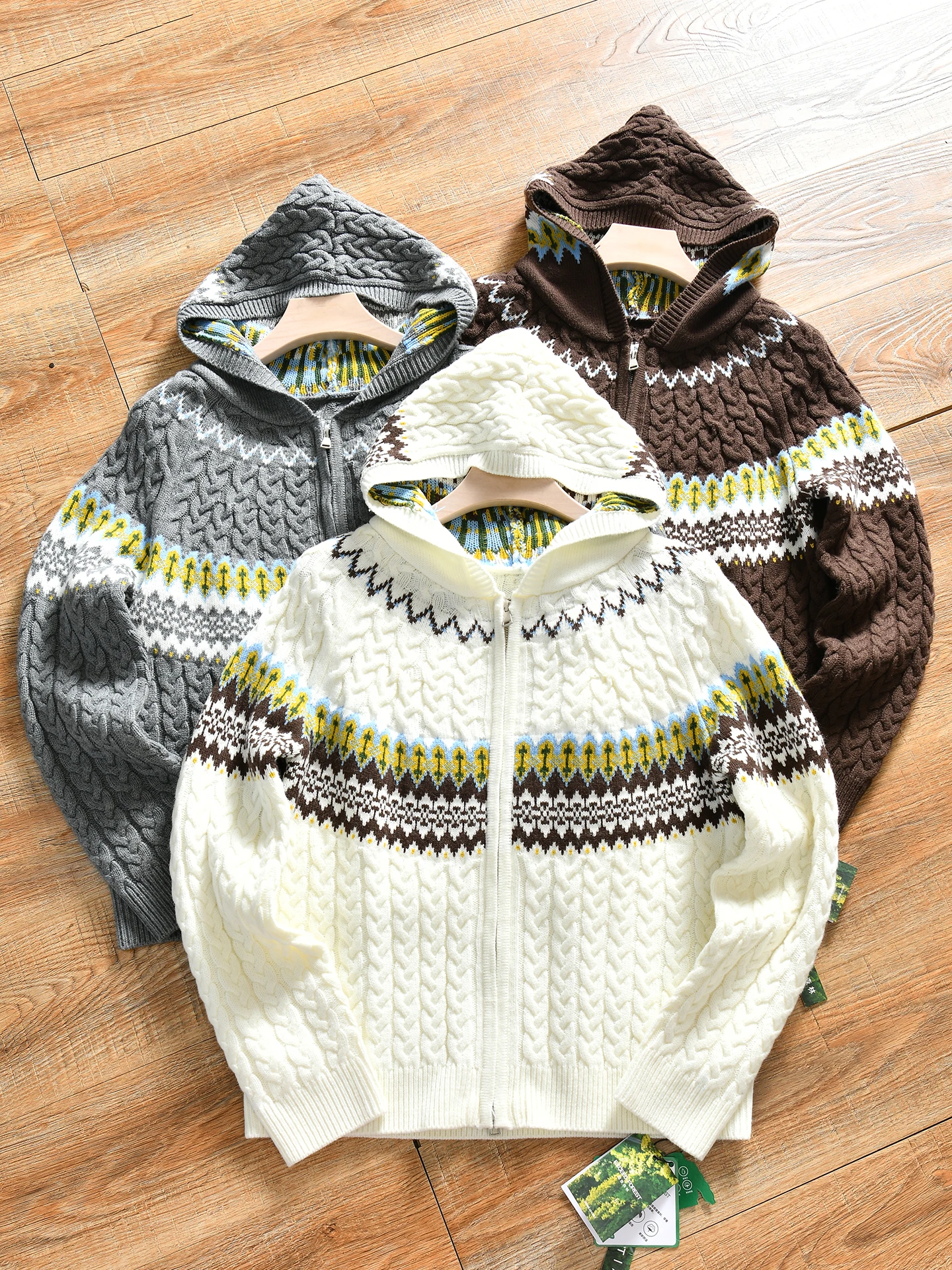 

Wool Blend Knitted Casual Hoodie Sweater Fair Isle Style for Couples Autumn Winter Warm Comfortable Zipper Decoration
