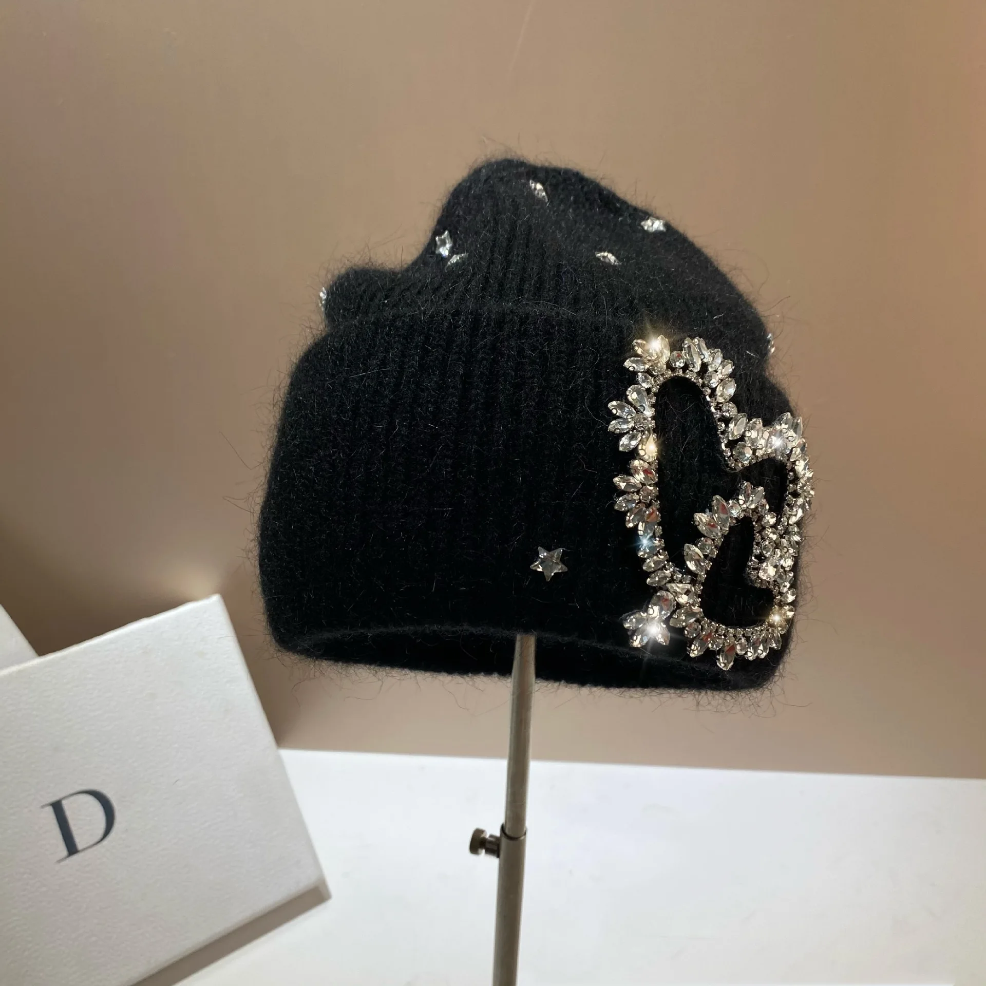 Real Rabbit Fur Winter Beanies for Women Warm Knitted Hats Luxury Rhinestones Knit Bonnet Ear Protection Wool Skullies Thick Cap