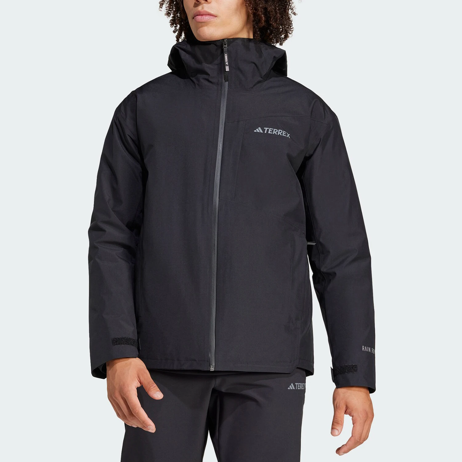 

Новая мужская спортивная куртка с капюшоном Adidas Originals Authentic для занятий спортом на открытом воздухе IX5618