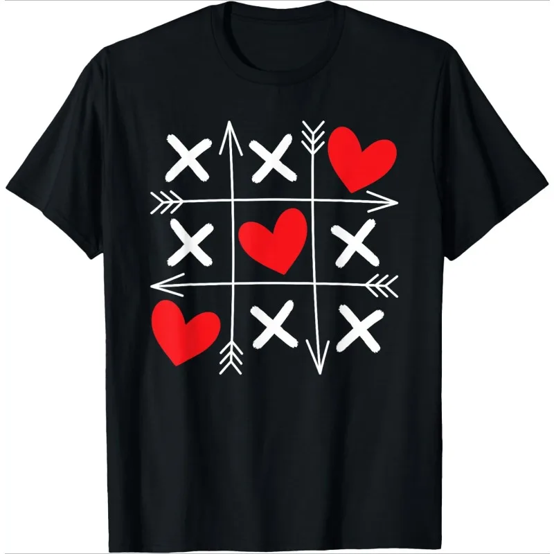 Red Heart Grid Layout Black T-Shirt Arrow Cross Pattern Print Valentine's Day Short-Sleeved Minimalist Casual Tee for Daily Wear