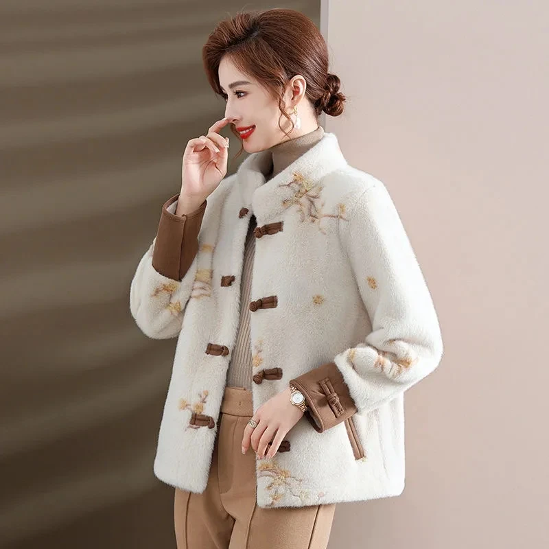 Mother Fur Coat Autumn Winter Imitation Mink Velvet Fur Coat Middle Aged Elderly Women Woolen Overcoat High End Fur Outwear 5XL