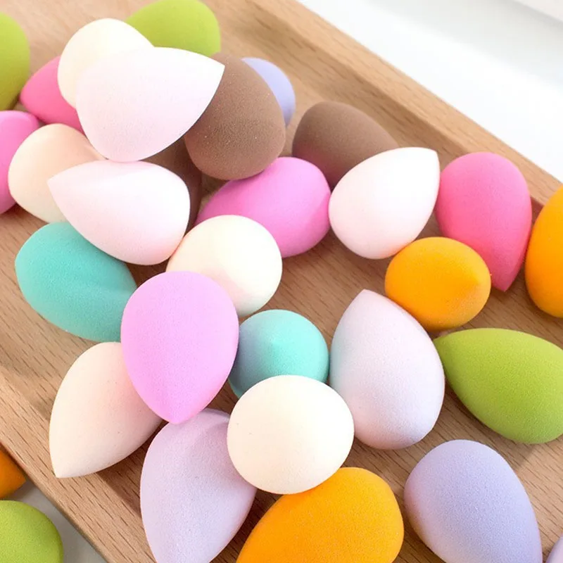 10/20/50/100 szt. Mini Gąbeczki do Makijażu Wielokolorowe Gąbki do Makijażu Suchego i Mokrego Użytku Podwójnego Zastosowania do Podkładu Kremowych Puffów Bez Lateksu Narzędzia do Makijażu