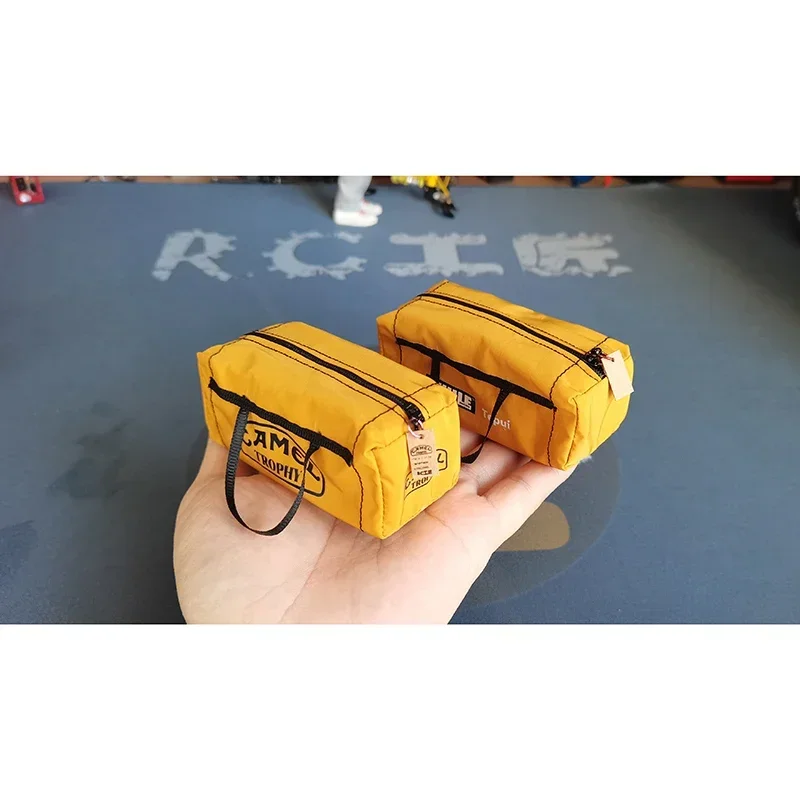 Simulation Mini sac à dos de voyage, modèles de décoration pour voiture sur chenilles 1/10 RC Traxxas TRX4 Defender AXIAL RC4WD D90, pièces de bricolage