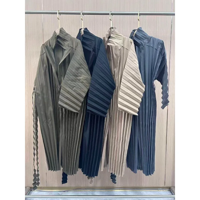 

Miyake плиссированный мужской плащ 2026, весна-лето, Европа, новый повседневный складной длинный плиссированный плащ без морщин