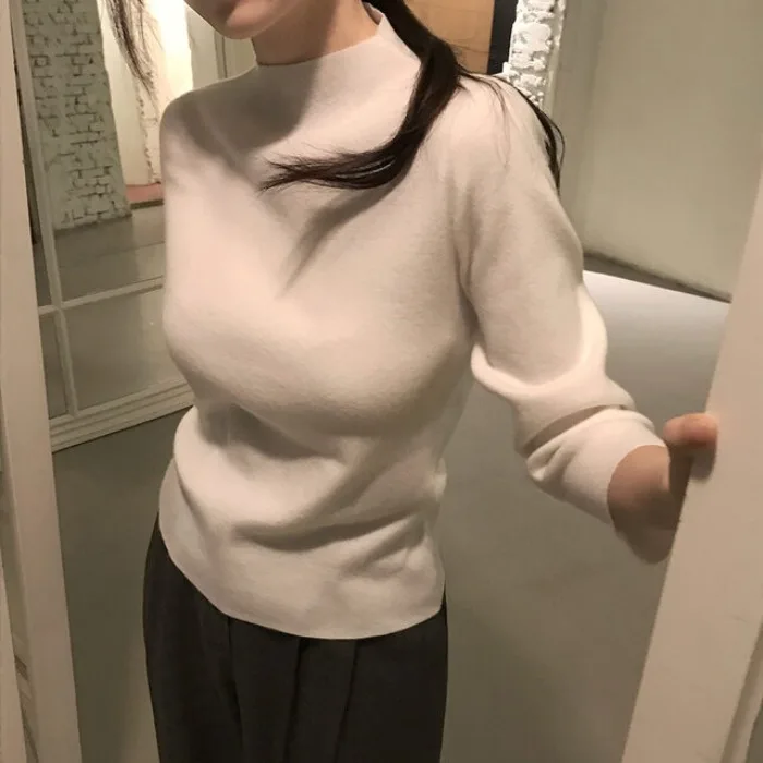 Schicker Damen-Strickpullover für den Vorfrühling, vielseitig, schlichte Eleganz, High-End-Oberteil in reiner Farbe, Basisschicht, Innenbekleidung