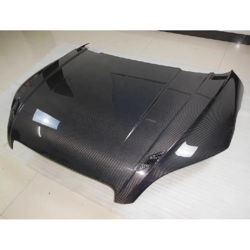 R8 Style Carbon Fiber Car Engine Cover Bonnet Auto Hood Suitable  TT MK2 8J PQ35 2008-2014 Aerodynamic Auto Parts