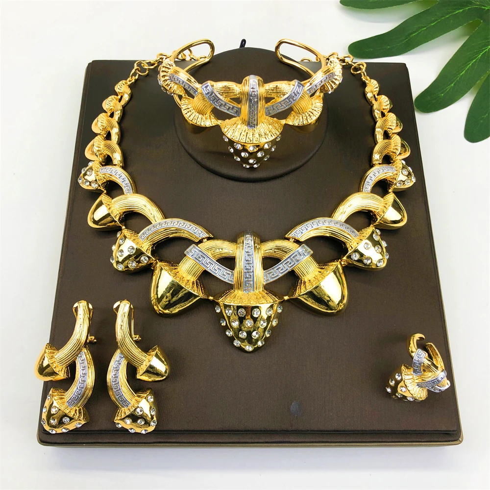 

Fashion Woman Necklace Jewelry Set Electric Italy Gold Plated Pendant Wedding Party Earring Ring