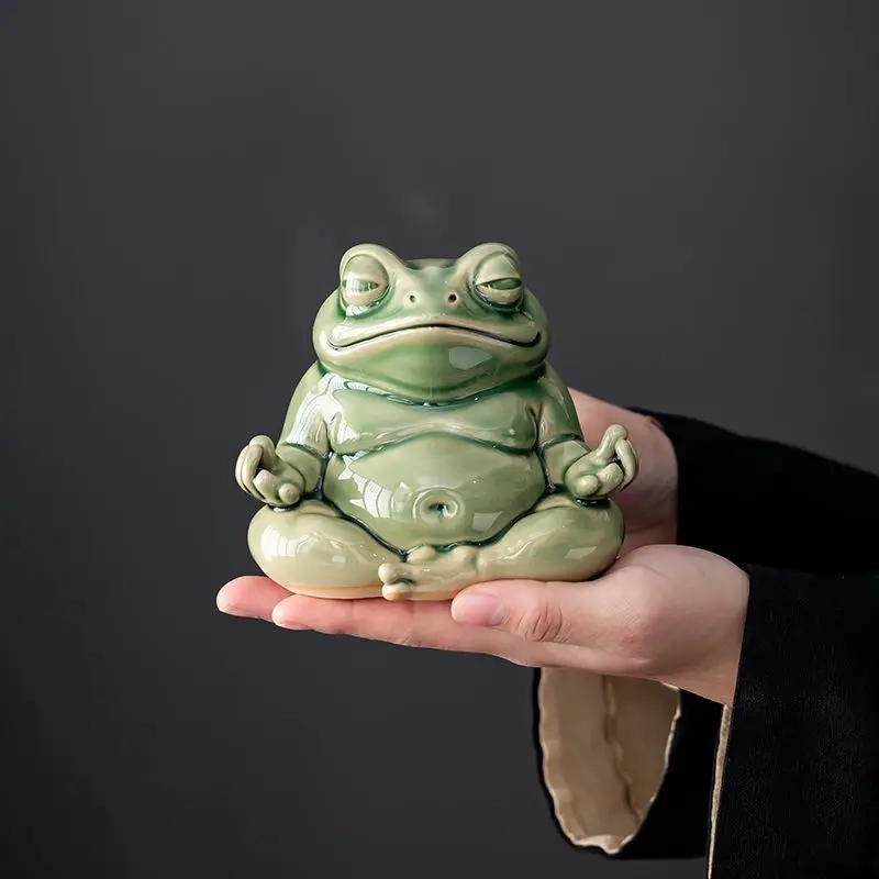 

Green Glaze Zen Heart Frog Tea Pets Ornament Size Handmade Ceramic Frog Tea Table Ornament Teaware Set Accessories