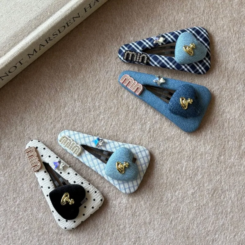 

Korean Ins Denim Hair Clip with Heart Button, Triangular BB Clip Cute Fashion Side Hair Clips for Women