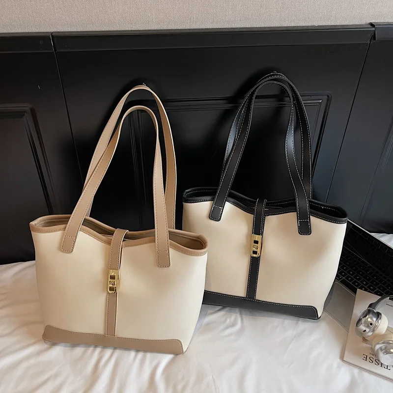 

2025 summer's new stylish simple and large-capacity bag personalized fashionable and casual women shoulder tote bag