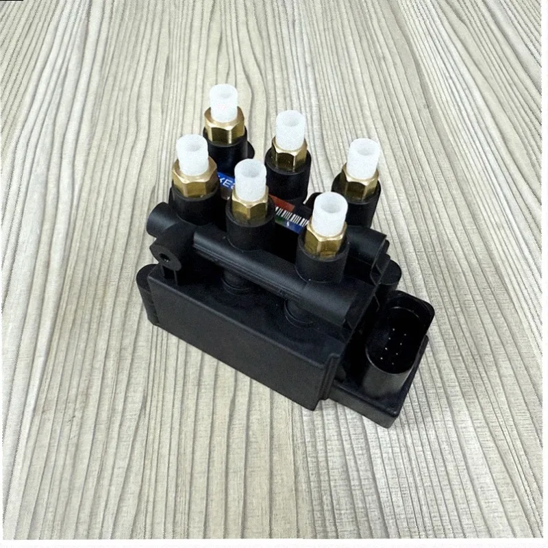 1PC Auto Part Air Suspension Valve Block For ZEEKR 001 Zeekr001 Airmatic sturt supply air system